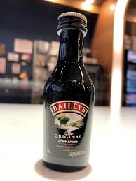 [010170046] BAILEYS IRISH CREAM MINIATURA 50 ML